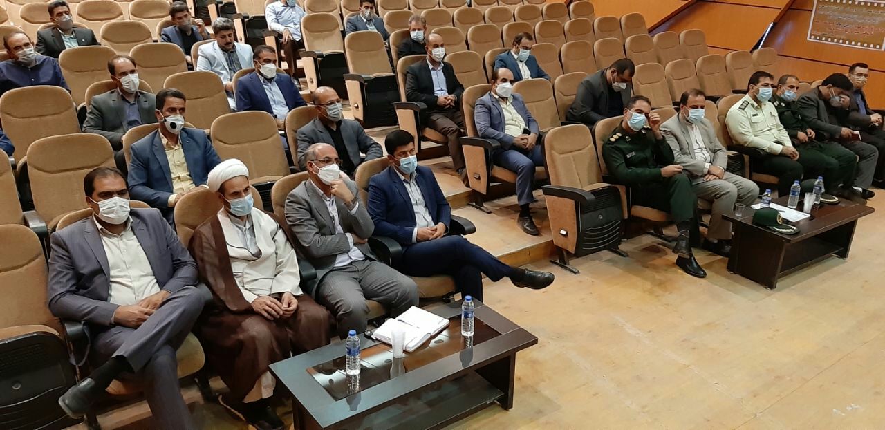 جلسه شورای اداری  به مناسبت هفته دفاع مقدس در شهرستان کوهدشت