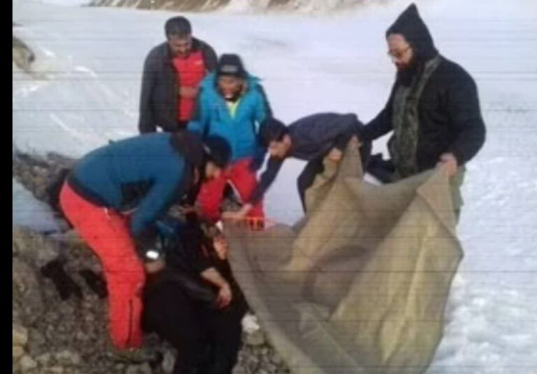 پیدا شدن اجساد ۵ کوهنورد مفقود شده در اشترانکوه
