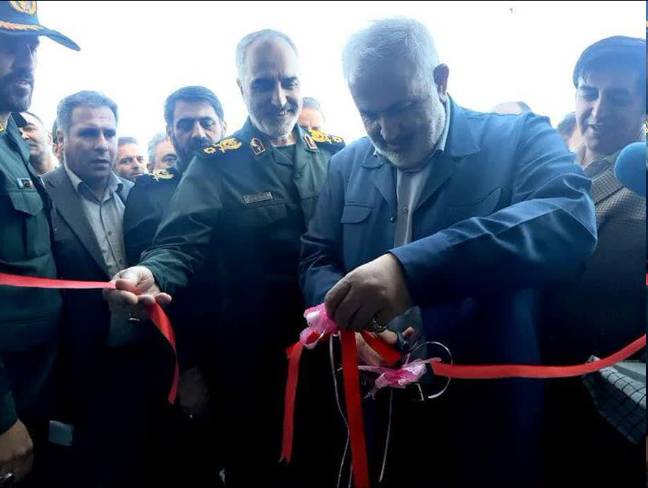 وزیر نیرو ۸۸۰۰ میلیارد تومان طرح صنعت آب و برق لرستان را افتتاح کرد