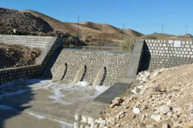 ذخیره بیش از ۹۱ میلیون مترمکعب آب زیرزمینی با اجرای آبخیزداری در لرستان