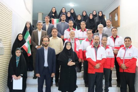 گسترش همکاری‌های فرهنگی و آموزشی اداره کتابخانه‌ها و هلال‌احمر لرستان