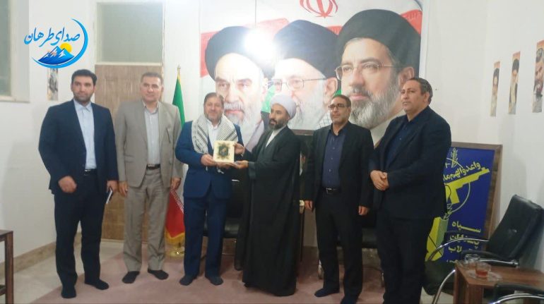 دیدار رئیس کل دادگستری لرستان و دادستان مرکز استان با امام جمعه کوهنانی